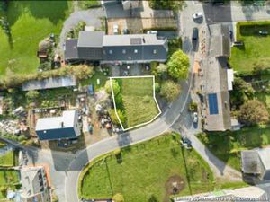 Terrain 4 façades à Verdenne – Opportunité rare