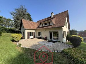 Vente maison 9 pièces 197 m² Eu (76260)