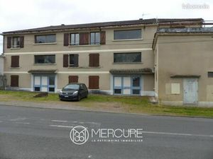 Immeuble 600 m² Montmorillon