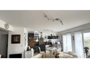 T3 TRAVERSANT - LA BAULE LES PINS - PARFAIT ETAT - TERRASSE AVEC VUE DEGAGEE - parking + c