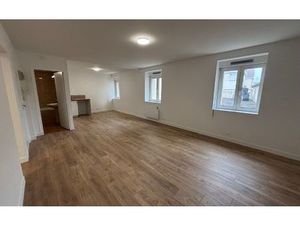 Location appartement  46.76 m² T-2 à Ozoir-la-Ferrière  750 €
