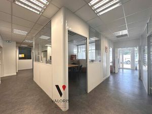 GRENOBLE-VENTE MURS-BUREAUX-PIED D'IMMEUBLE