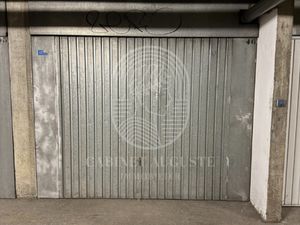 Box séurisé de 14 8m2 en sous sol - Nîmes Centre / Montaury