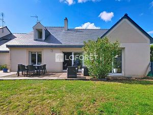 Maison familiale 5 chambres avec jardin et garage