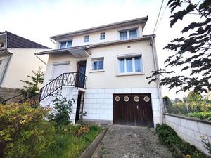 MAISON FAMILIALE DE 8 PIÈCES