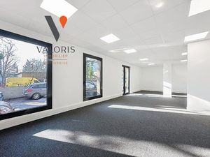 MEYLAN-PIED D'IMMEUBLE-BUREAUX-LOCATION