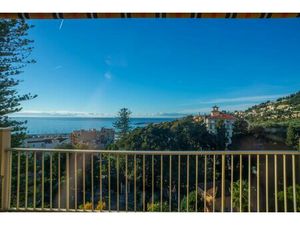 3 pièces meublé avec vue mer – Garavan  Menton