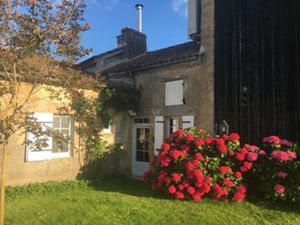 Proche Langon -Maison en pierre 3 chambres - dépendances -21