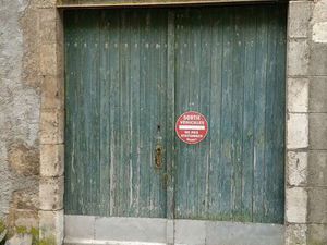 Saint Gaultier - Garage à louer