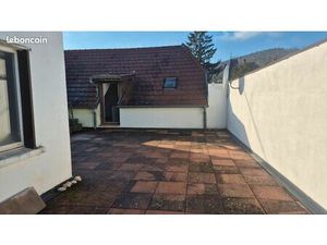 Loue F3 avec terrasse