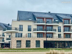 SAINT PIERRE DU PERRAY- Appartement neuf - 2 pièces d'environ 43m2 avec balcon et place de