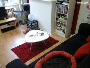 T2 25m2 meublé TOUTES charges comprises (eau  élec  chauffage…) dans le loyer