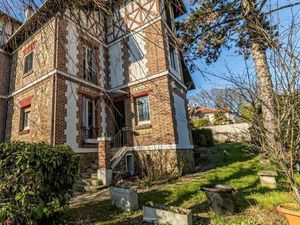 Maison 6 pièces 180 m²