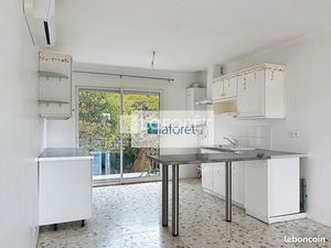 Appartement 4 pièces 82 m²