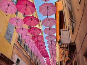 Appartement meublé dernier étage traversant vu mer