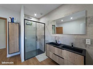 Appartement T4 centre Villers le lac