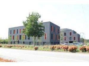 Location Bureaux et commerces à Saint-Avé (56890) : à louer / 99m² Saint-Avé