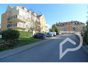 STEPHANE PLAZA - ESTREES SAINT DENIS