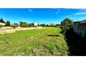 Terrain constructible viabilisé à vendre