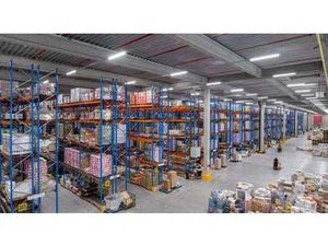 Site logistique premium avec bureaux à Heppignies