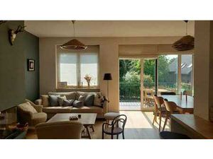 Maison rénovée 4 chambres - Rue calme - Près des champs