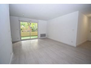 Vente appartement 3 pièces 67 m² Carpentras (84200)