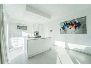 Jolie villa 3 façades récente avec jardin  environnement cal