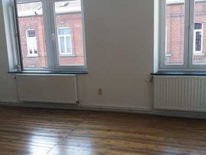 Appartement rénové pour personnes seules ou couples