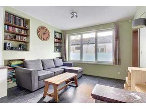 Appartement 2 chambres rénové avec jardin