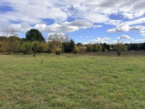 Terrain constructible viabilisé à vendre