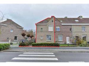 Lot 1: Maison à rénover avec jardin