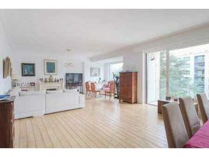 Cavell/ Churchill : Bel appartement 3 chambres + terrasse