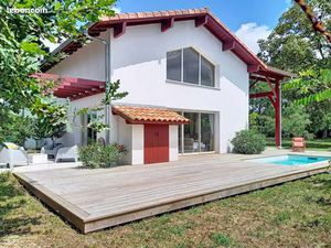 Maison 5 pièces 192 m²