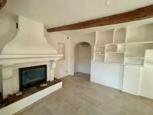 Location maison 4 pièces 85 m² à Ansouis (84240)