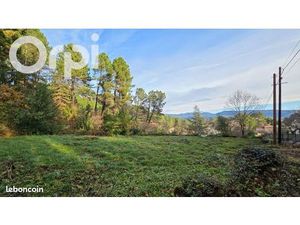 Terrain 3 294 m² Aubenas