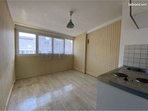 Chambre de bonne centre-ville