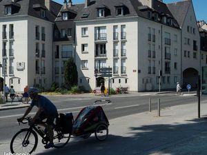 Garage fermé à louer - Hyper Centre de Tours