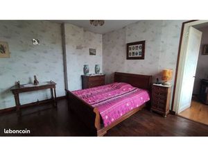 Maison de village dans une impasse