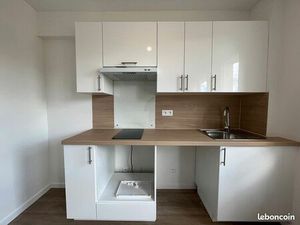 Studio 1 pièce 26 m²