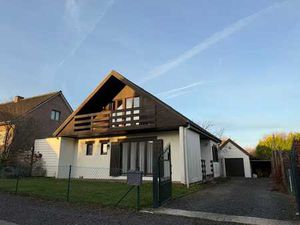 Maison 4 façades avec jardin  terrasse et garage à Eghezée