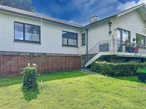 Maison de plain-pied dans une rue en cul-de-sac