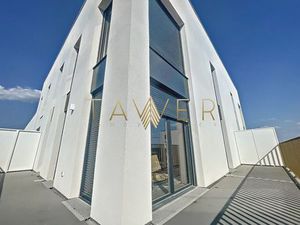 Location appartement 5 pièces 75 m² à Pontoise (95000)