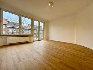 NEW! Appartement rénové 2 ch - Petit Immeuble