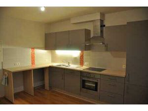 Bel appartement cuisine équipé  chauffage central  1 chambre