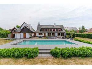 Landelijke villa op een ruim perceel