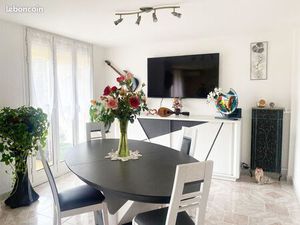 A vendre - Appartement en viager Occupé - Femme 75 ans - 55 000