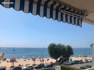 Spacieux studio front de mer golfe juan