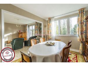 Appartement de 78m² deux chambres + cave + parking