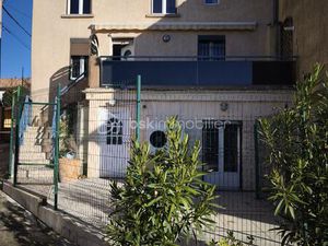 Maison de 56 73 m² à Aubenas