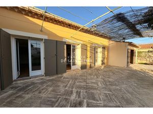 Vente maison 6 pièces 147 m² à Saint-Rémy-de-Provence (13210)  728 000 €